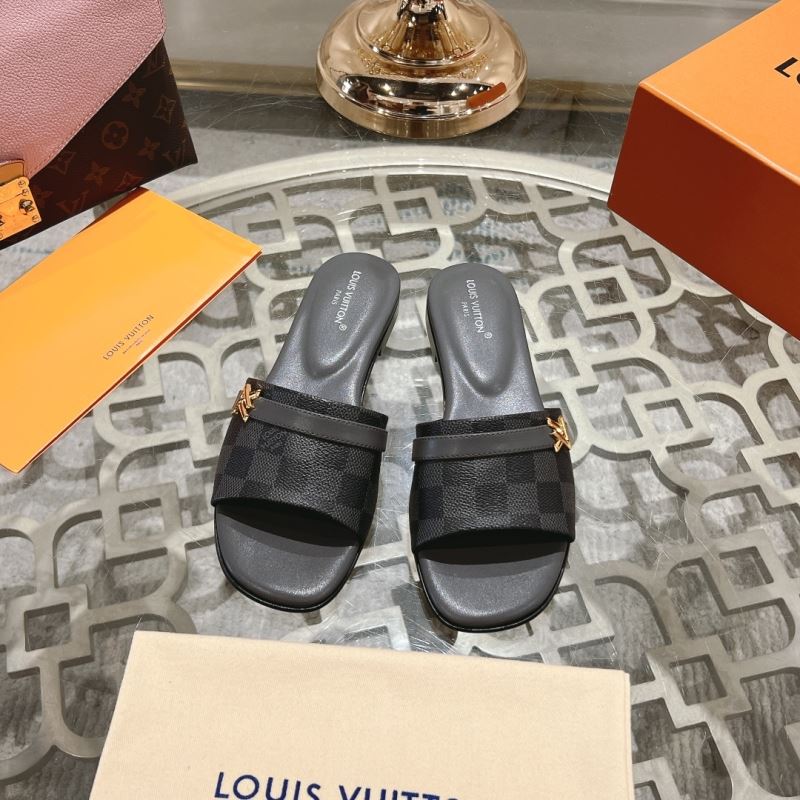 Louis Vuitton Slippers